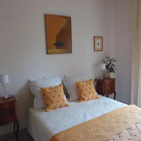 La Fleur De Lys Bed and Breakfast